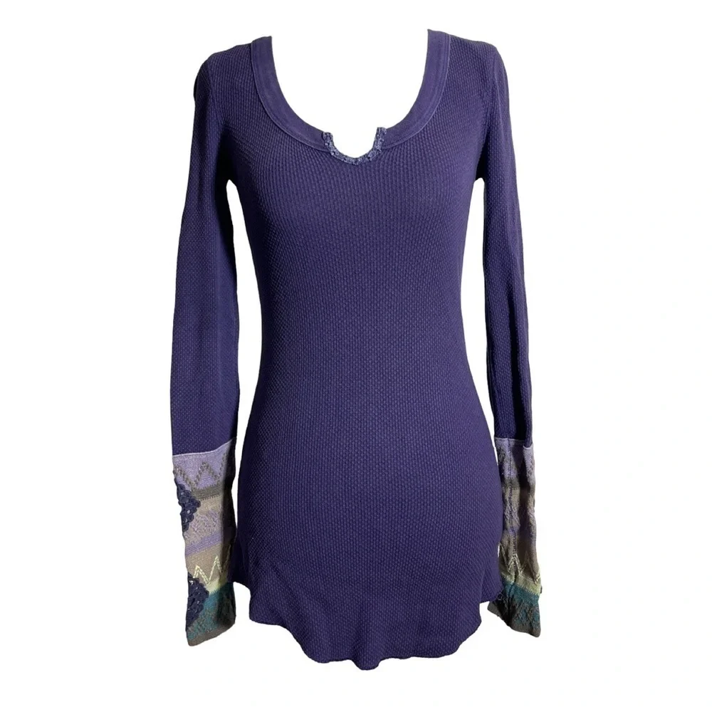 Free People • Kombucha Crochet Cuff Thermal Aubergine Purple S ASO Elena Gilbert